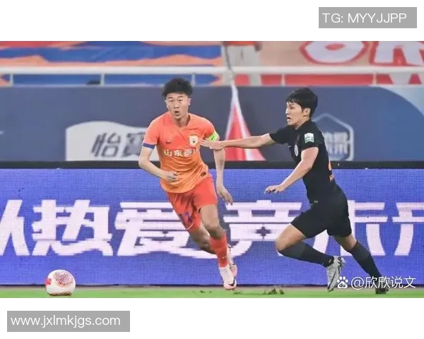 南京足球队心理素质引发热议球迷对球队表现的看法与期待