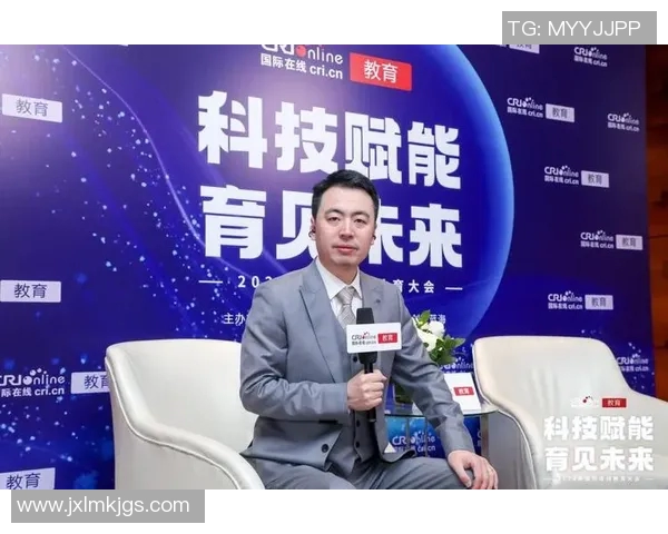 专访周强：探寻网球世界的成功秘诀与背后故事