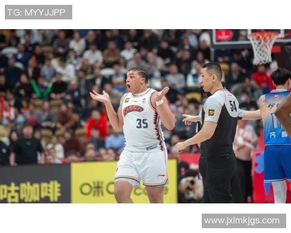 赛后分析：上海排球队与重庆排球队球员个人能力深度对比与探讨